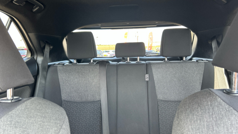 Toyota Yaris Cross 1.5 Hybrid Design 5dr CVT Hybrid Estate